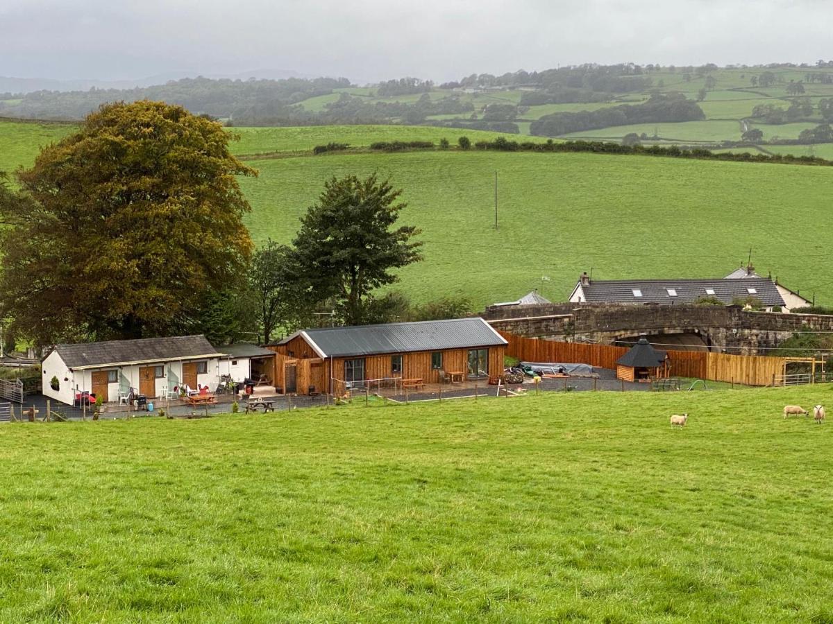 Вілла Newlands Farm Stables Кендал Номер фото
